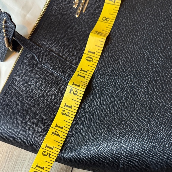 Coach Black Leather Zip-Top Tote bag - Picture 13 of 14